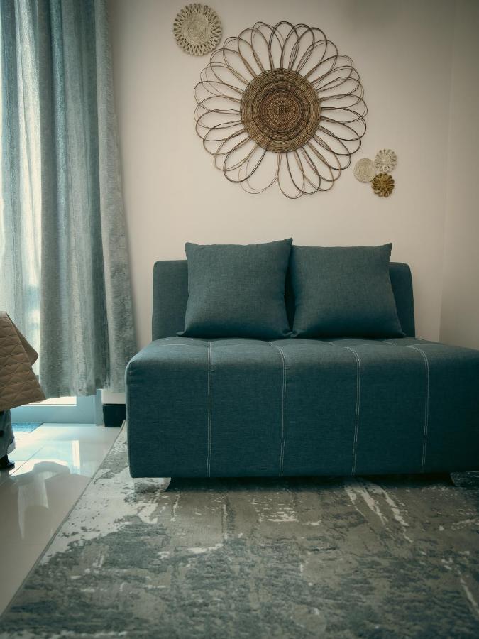 Apartment The Bat Cave 2 @manhattan Heights Manila